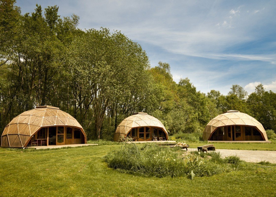 Buitenland domes 42b