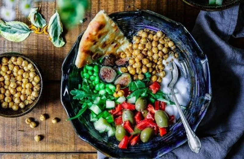 Vega, Vegan and Meat